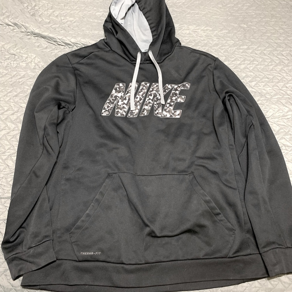 Men’s Therma Fit Nike Hoodie